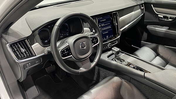 Volvo V90 D3 AWD Momentum Aut. Foto 11