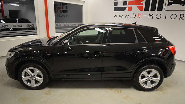 Audi Q2 Sport Quattro S-Tronic Foto 1