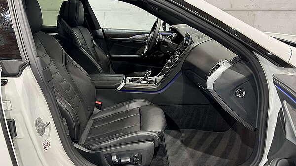 BMW 840d xDrive Gran Coupe M-Paket Aut. Foto 22