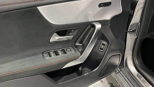 Mercedes CLA220d Shooting Brake Aut. Foto 8