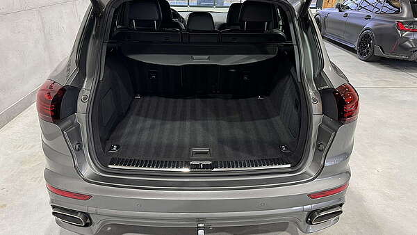 Porsche Cayenne II FL 3.0 Diesel Sport Design Foto 23