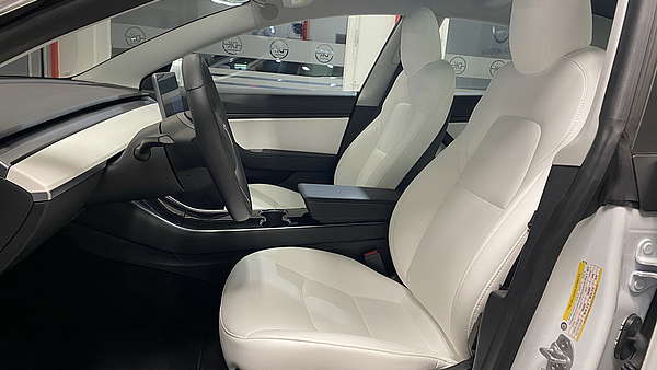 Tesla Model 3 Long Range AWD 2020 Foto 12