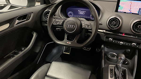 Audi A3 SB Sport Quattro 2.0 TDI Facelift S-Line Foto 33