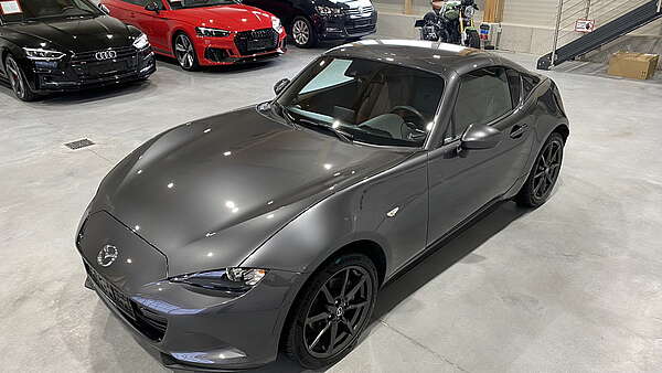 Mazda MX-5 RF G184 Revolution Foto 6