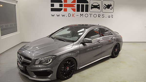 Mercedes CLA 45 AMG grau Foto 0