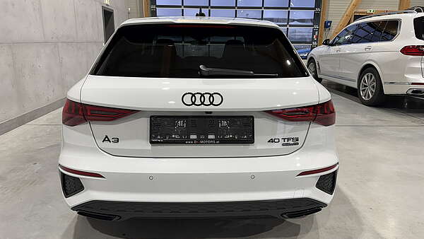 Audi A3 SB 40 TFSI Quattro S-Tronic S-Line 2023 Foto 3