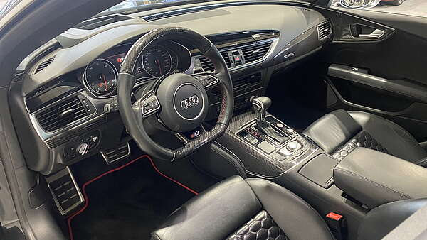 Audi RS7 Sportback 4.0 TFSI quattro S-Tronic Foto 13