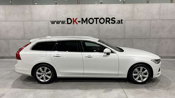 Volvo V90 D3 AWD Momentum Aut. Foto 0