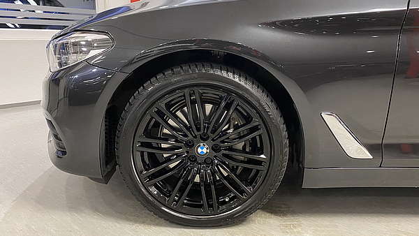 BMW 540i xDrive Automatik (G30) Foto 9