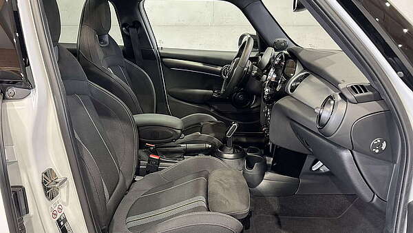 MINI Cooper S Aut. John Cooper Works Trim 2024 Foto 18