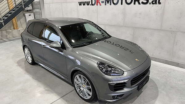 Porsche Cayenne II FL 3.0 Diesel Sport Design Foto 9