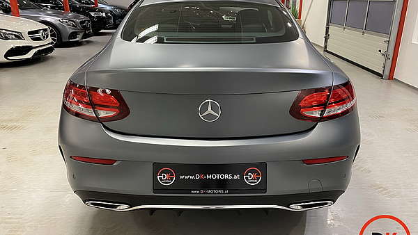 Mercedes C220d Coupe AMG Line Designo Foto 3