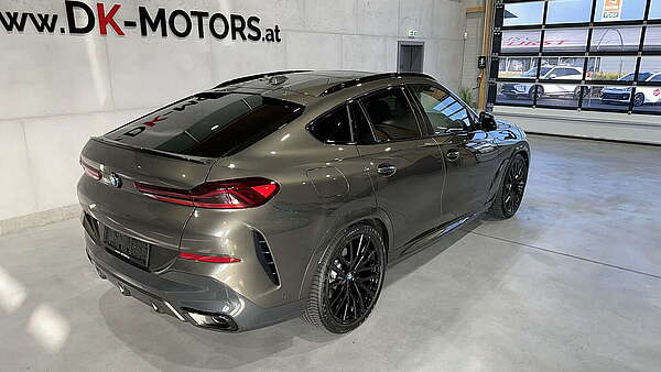 BMW X6 40d xDrive M-Paket Manhattan G06 Foto 2