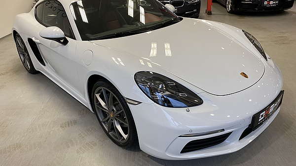 Porsche 718 Cayman PDK weiss Foto 6