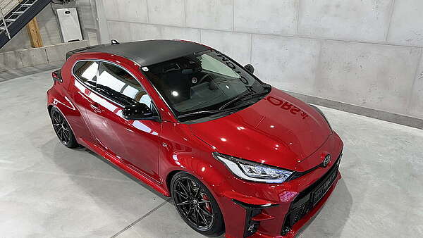Toyota Yaris GR High Performance Emotional Red Metallic Foto 11