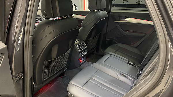 Audi SQ5 3.0 TFSI Quattro S-Tronic Foto 35