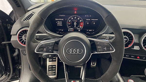Audi TTS S-Tronic Facelift 2021 Foto 21