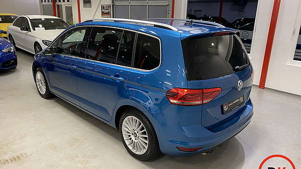 VW Touran 2.0 TDI Highline Foto 2