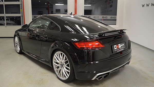 Audi TTS S-Tronic 8S schwarz Foto 2