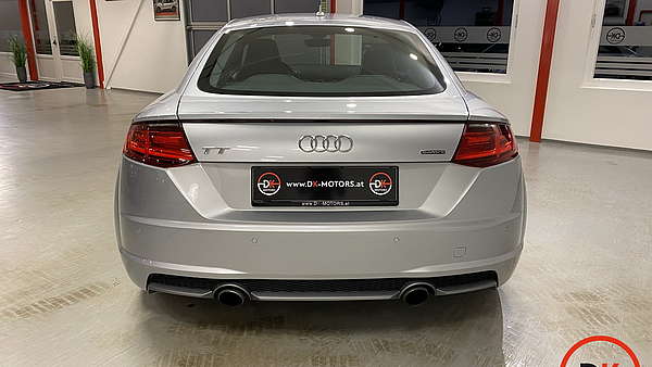 Audi TT Quattro 2.0 TFSI S-Tronic S-Line Foto 3