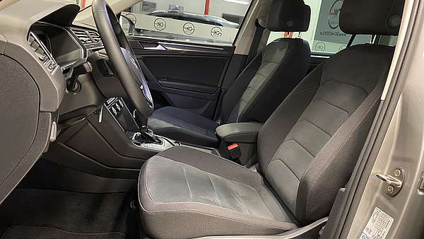 VW Tiguan 2.0 TDI DSG Highline R-Line Foto 23