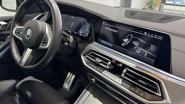 BMW X5 45e xDrive PHEV (G05) M-Sport 2023 Foto 30
