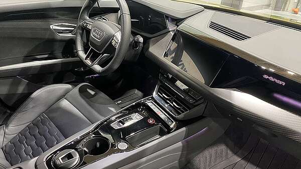 Audi e-tron GT RS Quattro Foto 30