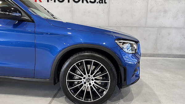 Mercedes GLC220d 4Matic AMG-Line Spektralblau Foto 10