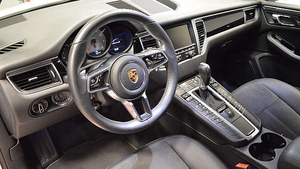 Porsche Macan S weiß Foto 18