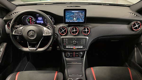 Mercedes A250 Sport 4Matic AMG Foto 30