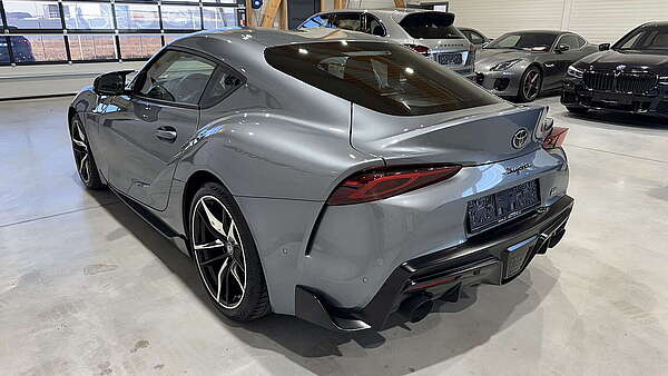 Toyota Supra GR MK5 grau 2021 Foto 5
