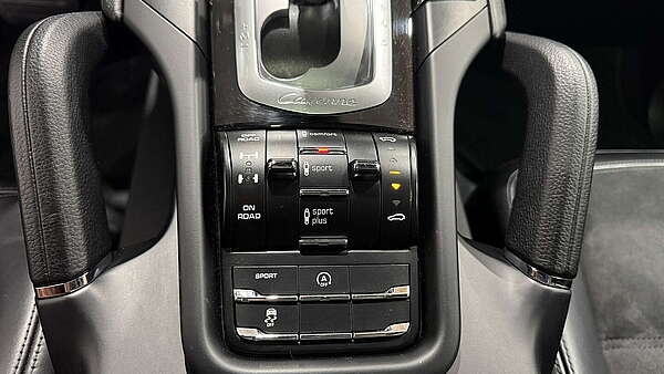 Porsche Cayenne II Aut. Platinum Edition Diesel Foto 19