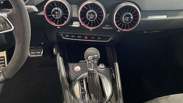 Audi TTS S-Tronic Facelift 2021 Foto 20