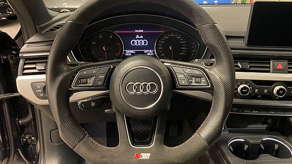 Audi A4 Avant 2.0 TDI Sport S-Tronic Foto 22