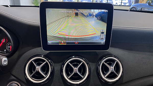 Mercedes CLA 200d Shooting Brake Facelift AMG Line Autm. Foto 25