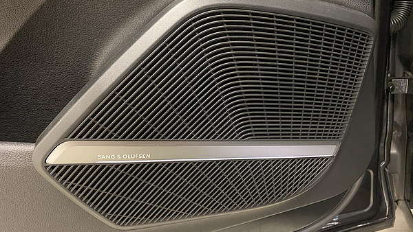 Audi SQ5 3.0 TFSI Quattro S-Tronic Foto 20