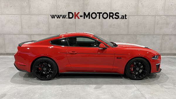 Ford Mustang V8 GT (Facelift) Foto 0