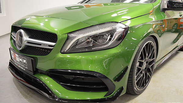 Mercedes A45 AMG Performance Facelift Foto 8