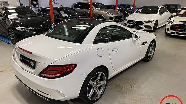 Mercedes SLC200 Roadster Autom. AMG Line Foto 17