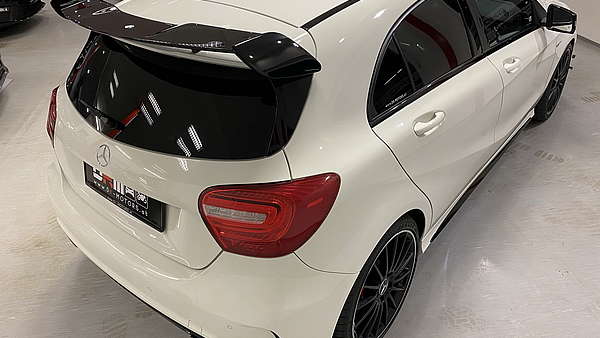 Mercedes A45 AMG 4Matic Turbo Performance Foto 5