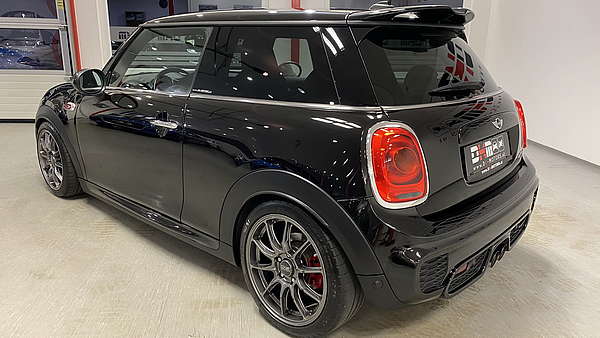 Mini Cooper Hatch John Cooper Works 2018 Foto 2