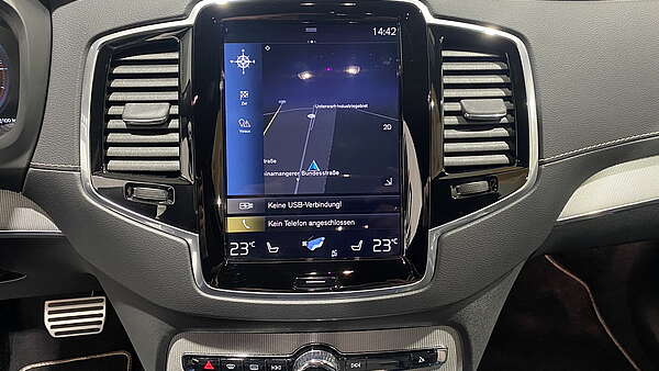 Volvo XC90 R-Design 7-Sitzer Autm. Foto 29