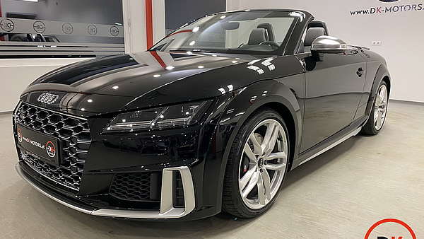 Audi TTS Roadster S-Tronic Foto 8