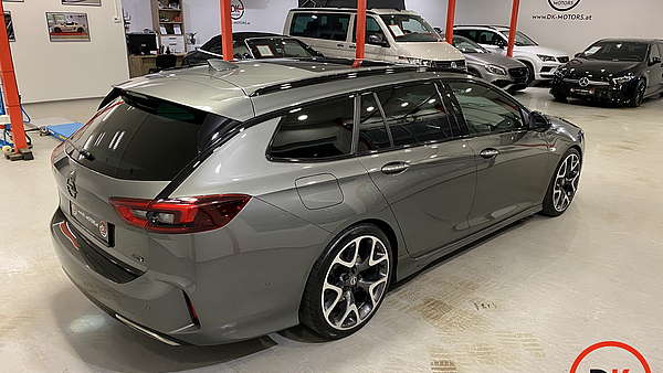 Opel Insignia B GSI 2.0 Turbo 4x4 Sports Tourer Foto 5