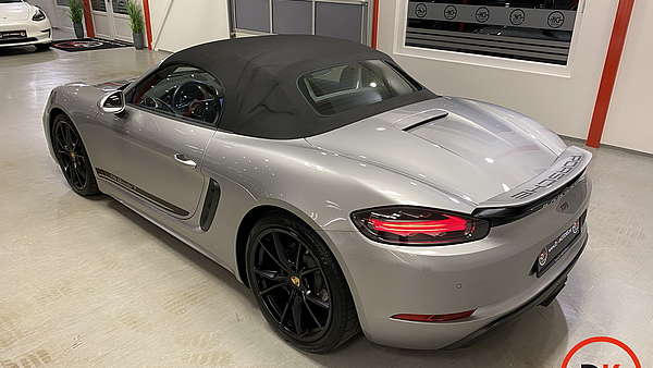 Porsche 718 Boxster PDK GT-Silber Foto 23