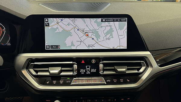 BMW 320i Touring (G21) Sport Line Aut. Foto 24