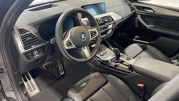 BMW X3 20d M-Paket xDrive grau 2020er Foto 9