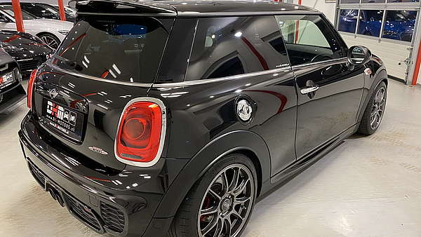 Mini Cooper Hatch John Cooper Works 2018 Foto 4