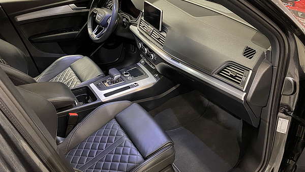 Audi Q5 3.0 TDI Sport Quattro Automatik S-Line Foto 22
