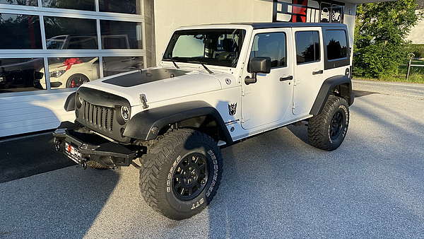 Jeep Wrangler Unlimited Sport Foto 2